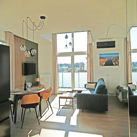 Apartmán Two-story With A Loft-style Flair - Mechelinki
