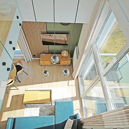 Apartmán Two-story With A Loft-style Flair - *