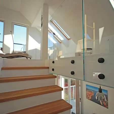 Apartmán Two-story With A Loft-style Flair -
